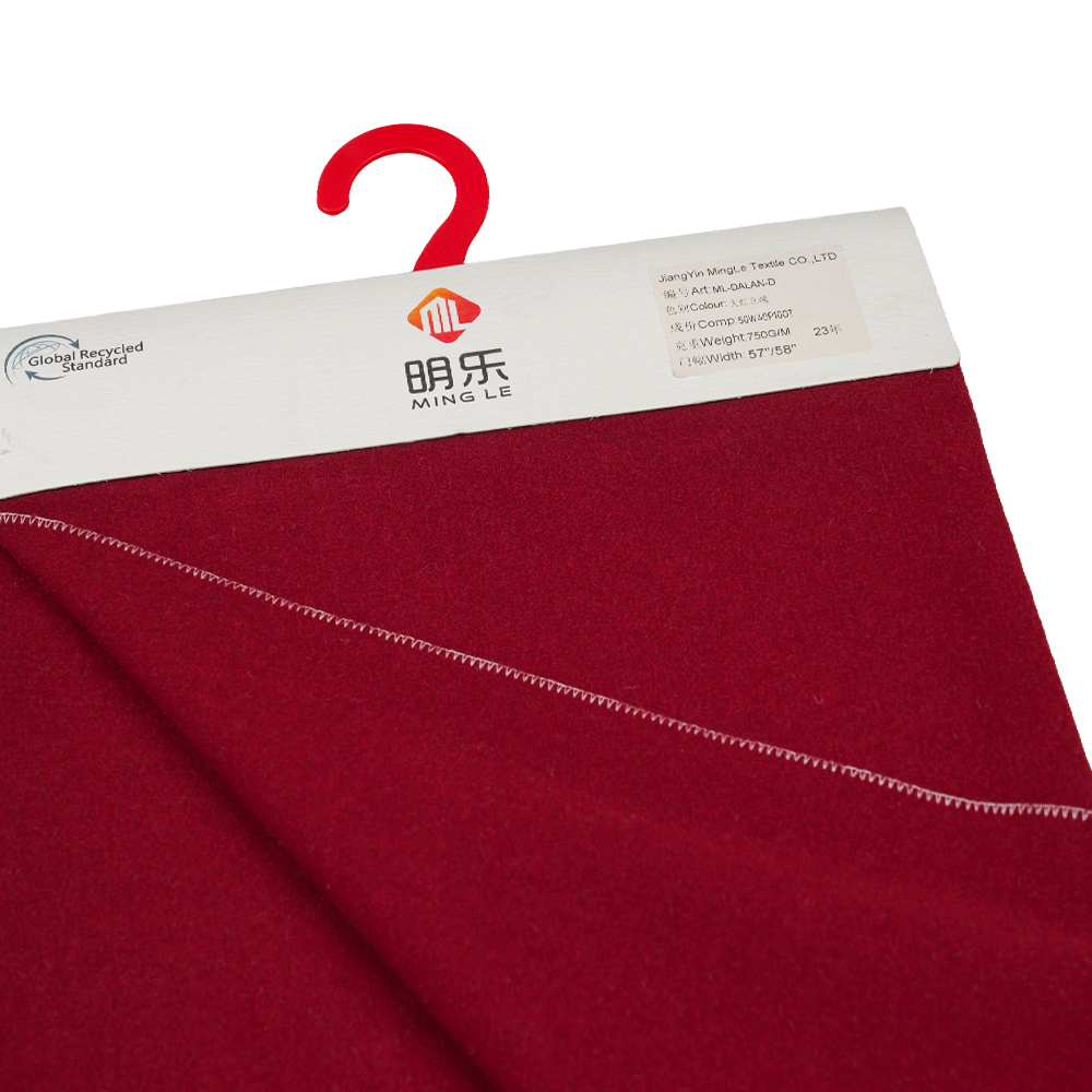 Pourquoi choisir un tissu à poils de laine ?