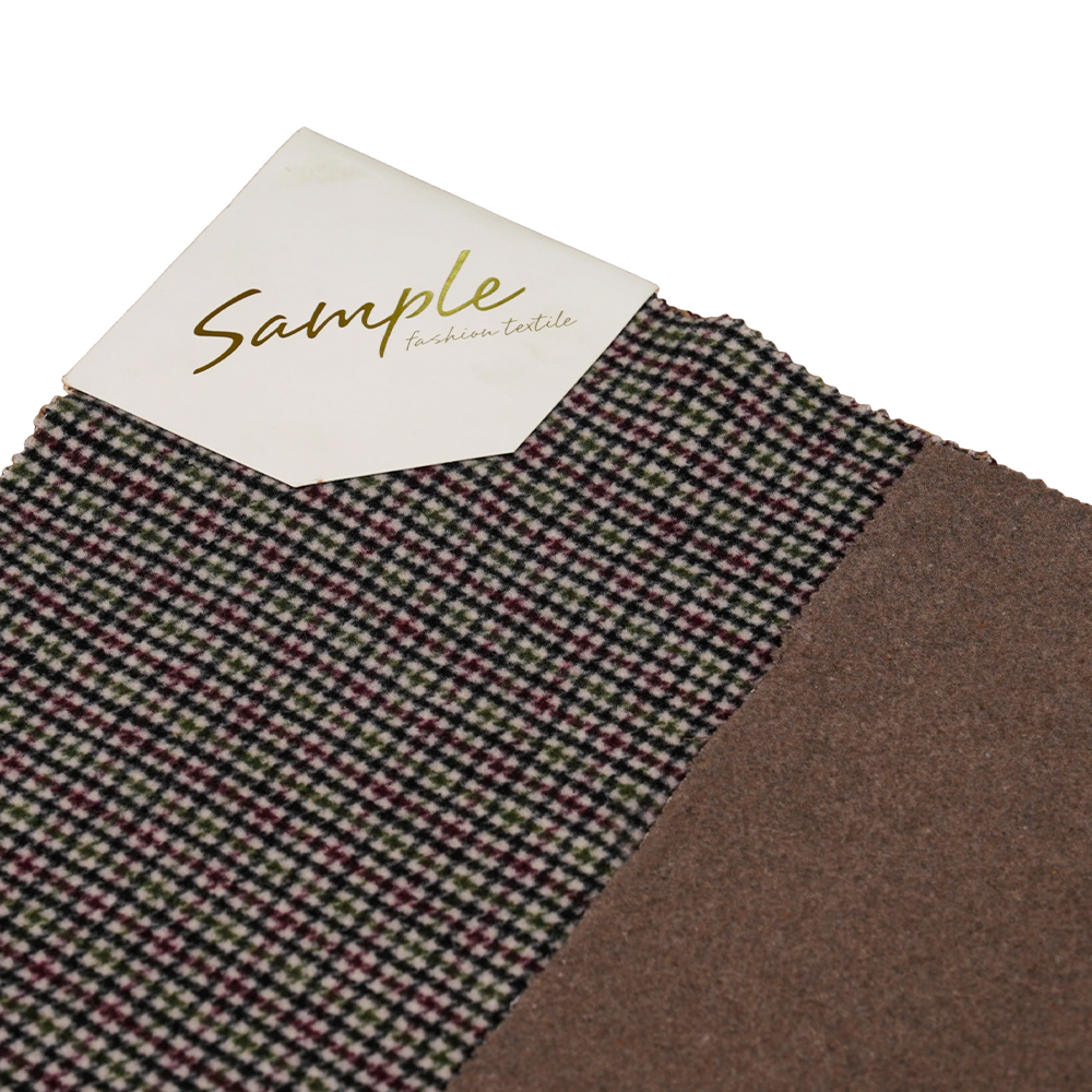 20 % laine, 70 % polyester, 10 % autres fibres, 800 G/M, carreaux de couleur, tissu velours double face, ML-4400-3