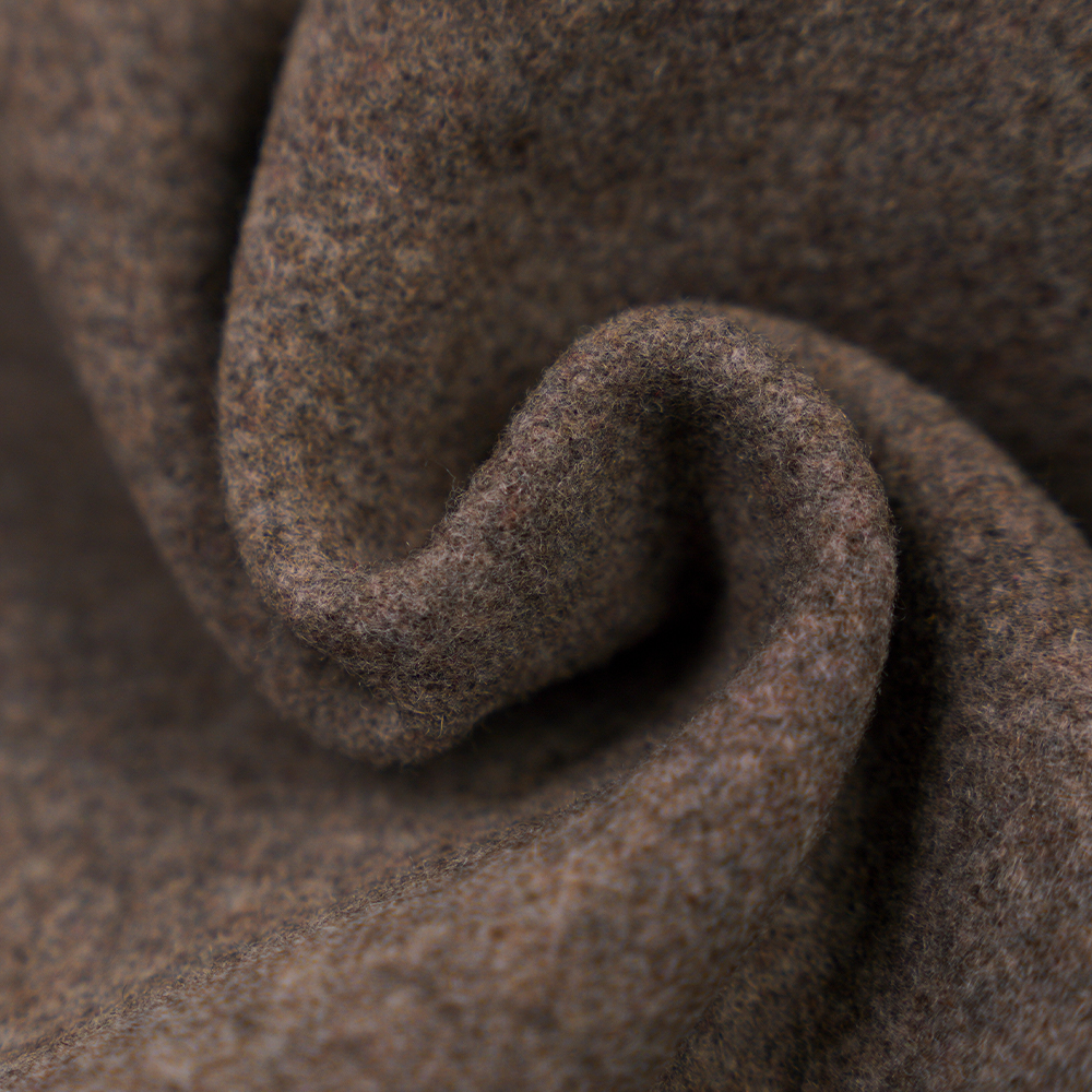 70 % laine, 10 % cachemire, 10 % polyester, 10 % autres fibres, 670 G/M, café mélangé, tissu Melton, ML-232270-670