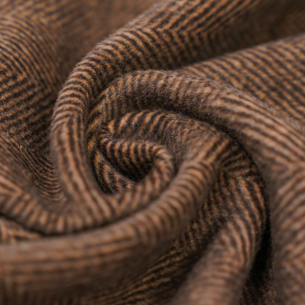 30 % laine, 70 % autres fibres, 630 G/M, chameau/marron, tissu de revêtement simple face à chevrons, ML-222030-7B